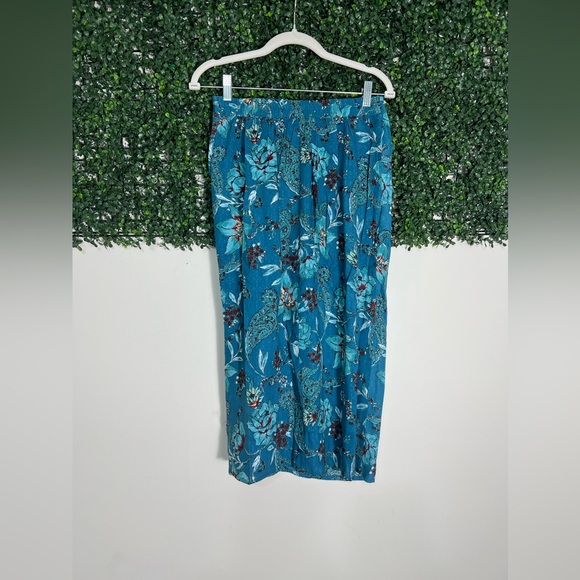 NWT Band Of the Free CELENE TEAL FLORAL LAYERED MIDI SKIRT Size Medium - Picture 7 of 13
